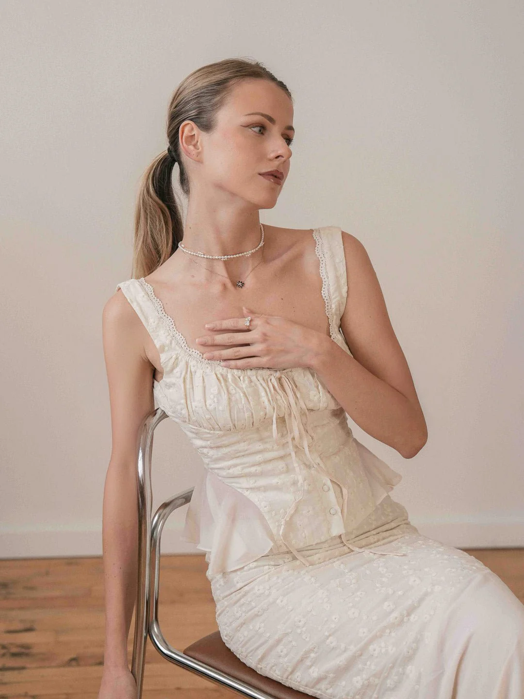 Cámellia Black Onyx Pearl Necklace - Image 9