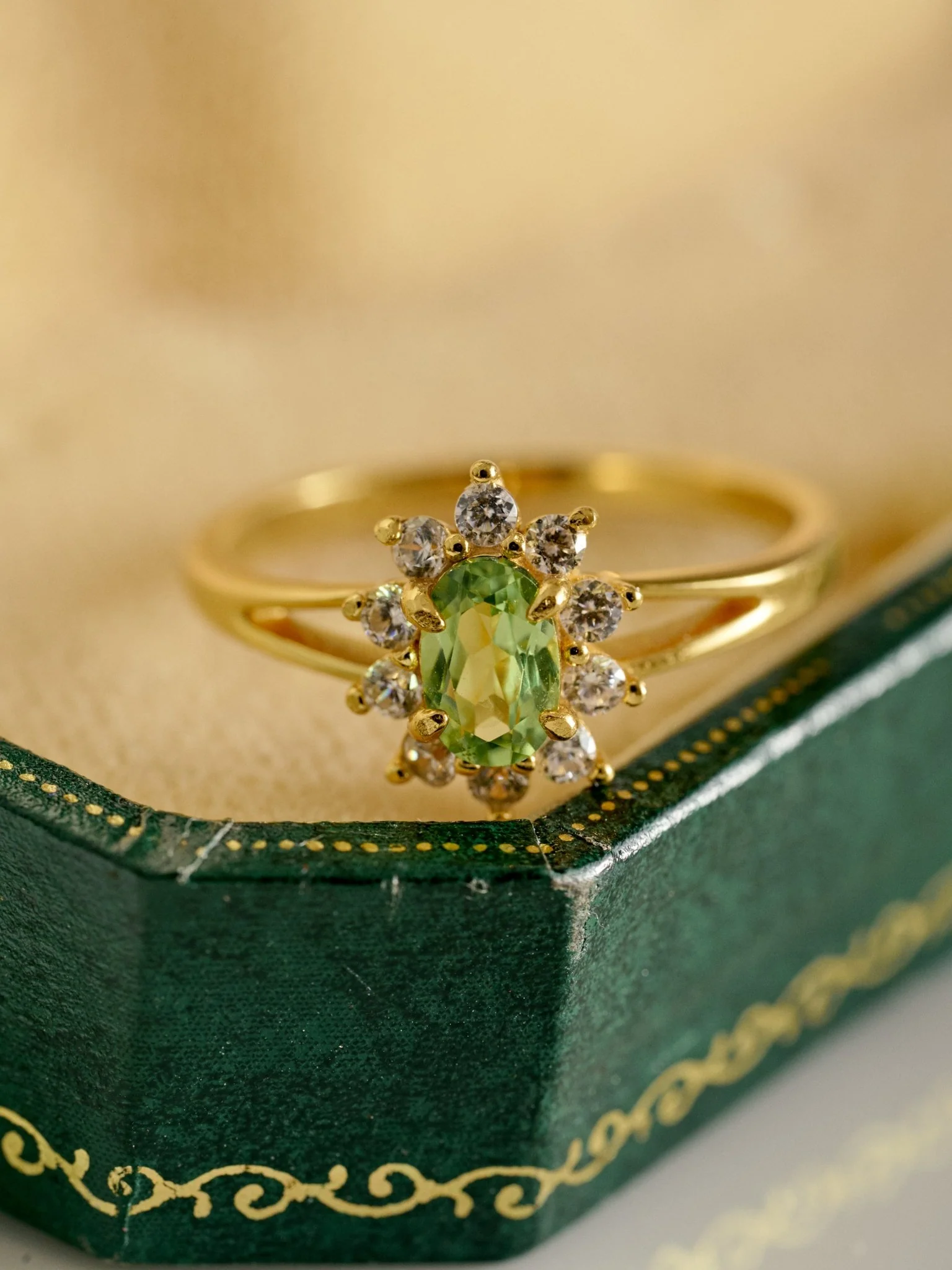 Aurora Peridot Ring - Image 3