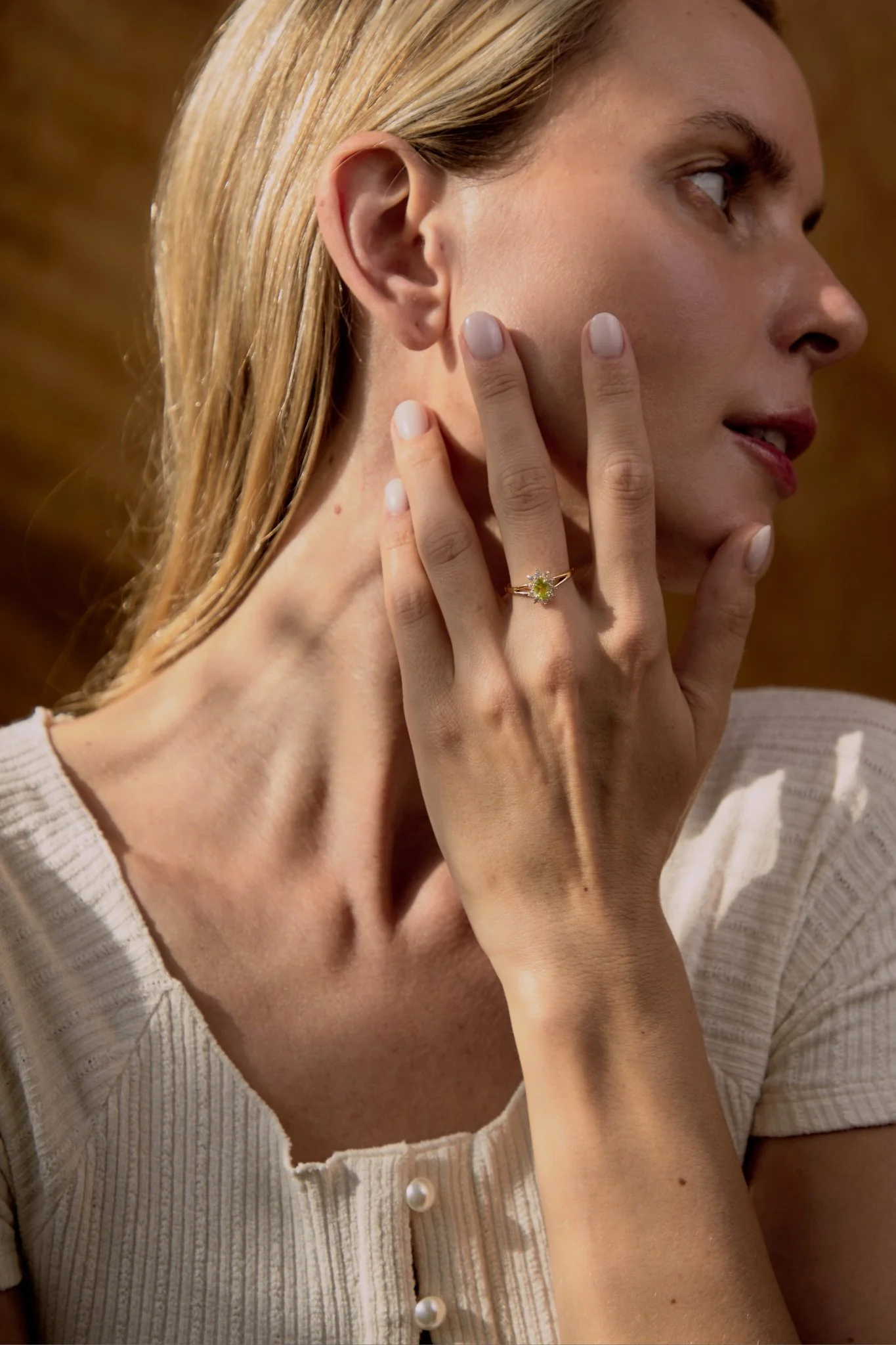 Aurora Peridot Ring - Image 5