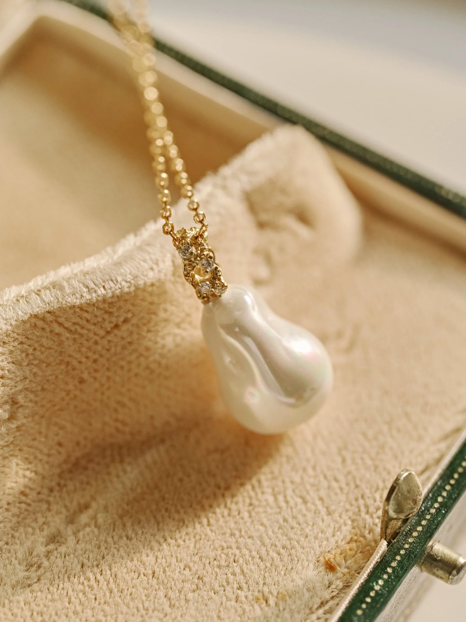 Alyssa Barquoe Pearl Necklace - Image 3