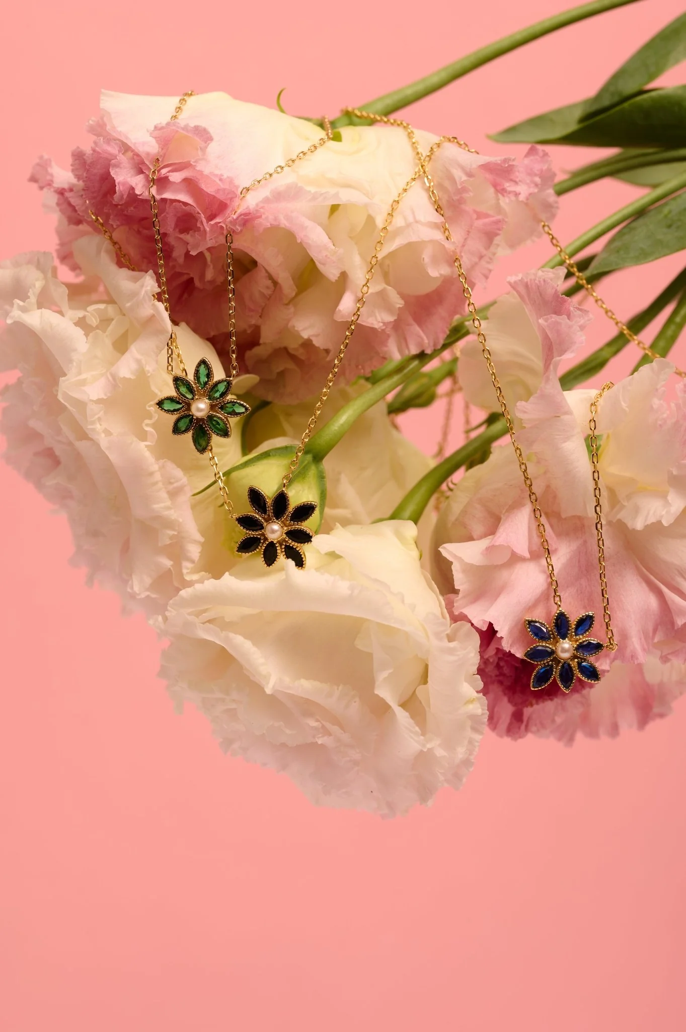 Cámellia Sapphire Pearl Necklace - Image 17