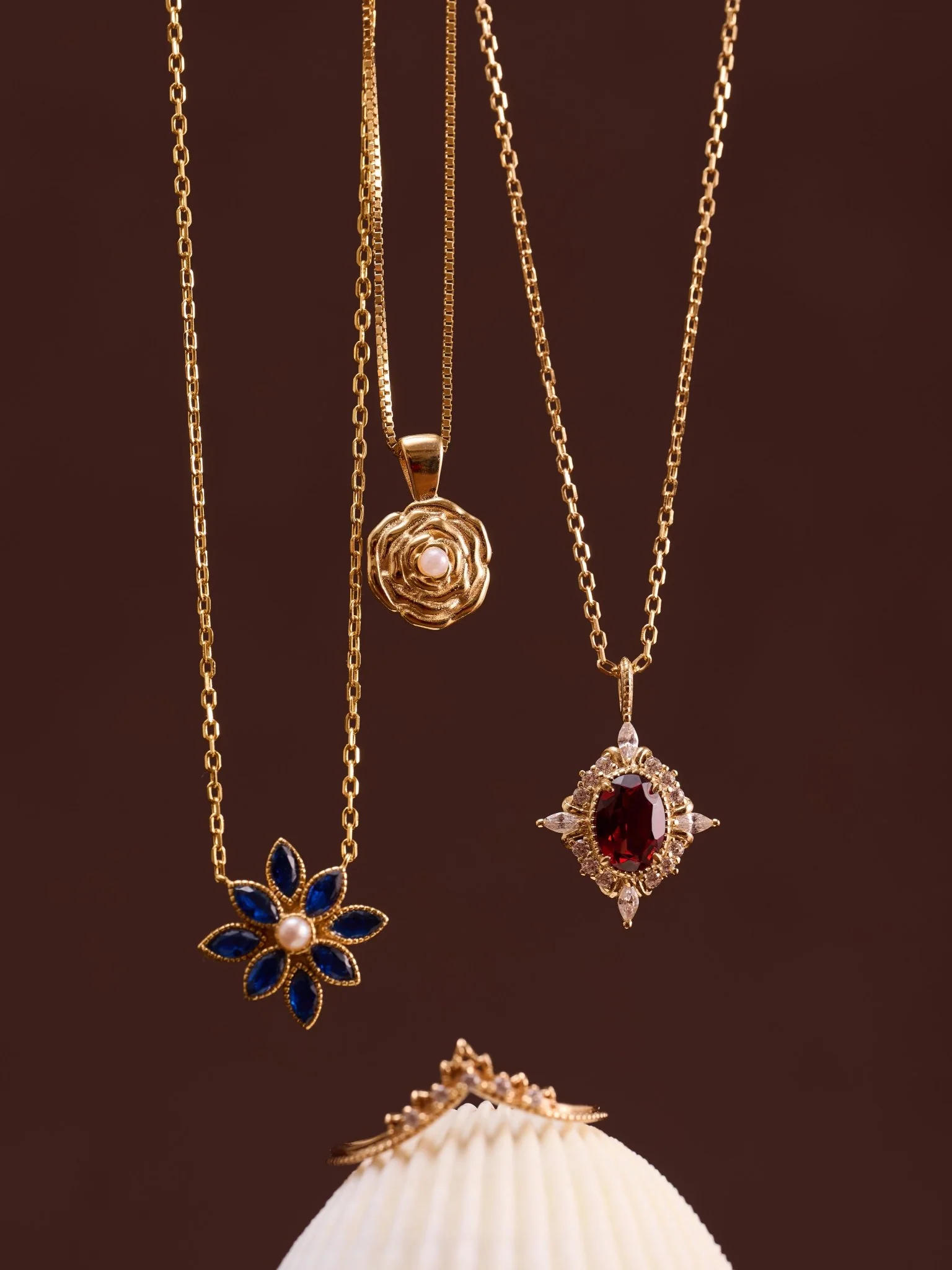 Cámellia Sapphire Pearl Necklace - Image 18