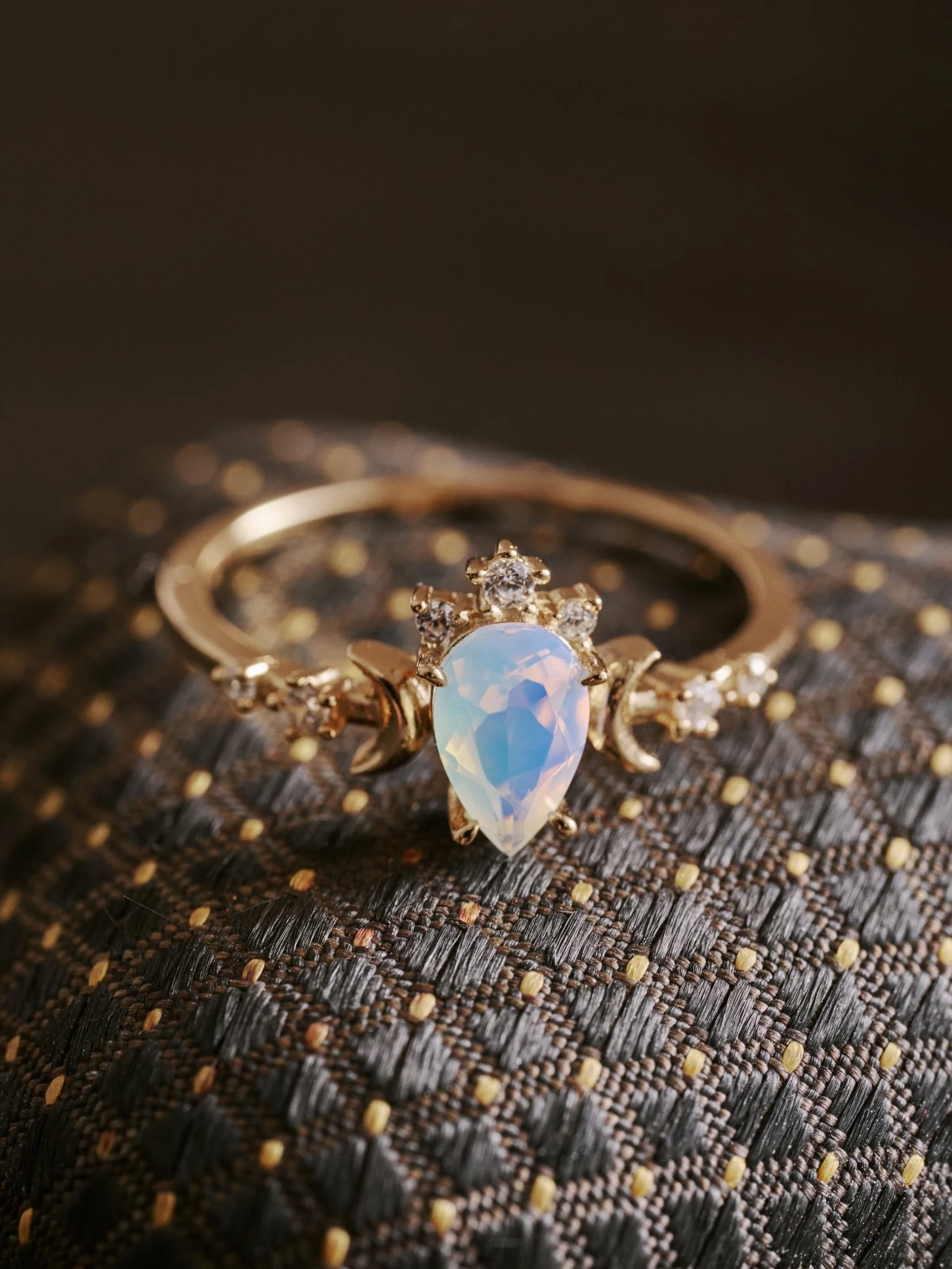14K Solid Gold Celestia Moonstone Ring - Image 3