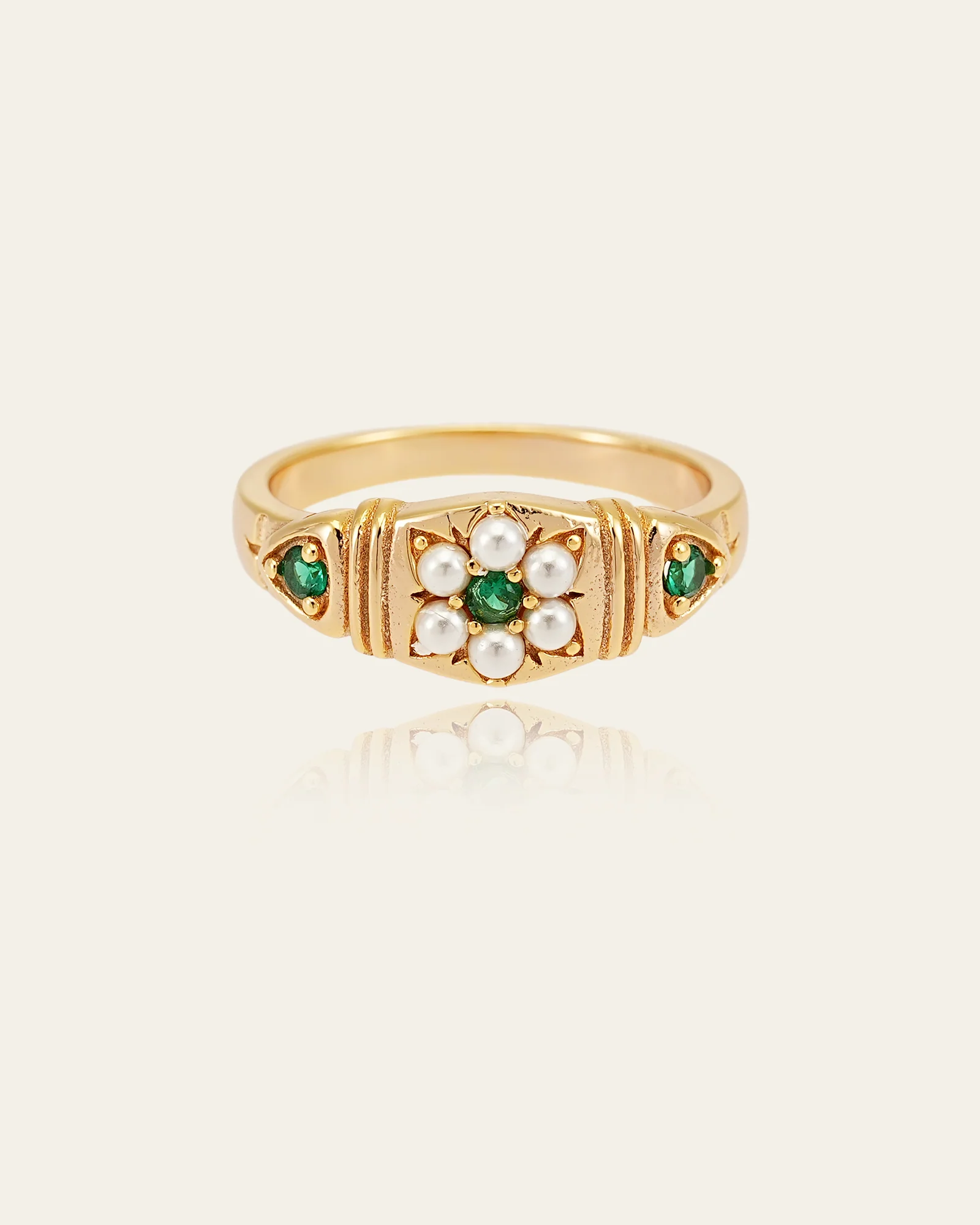 Charlotte Pearl Emerald Ring - Image 4