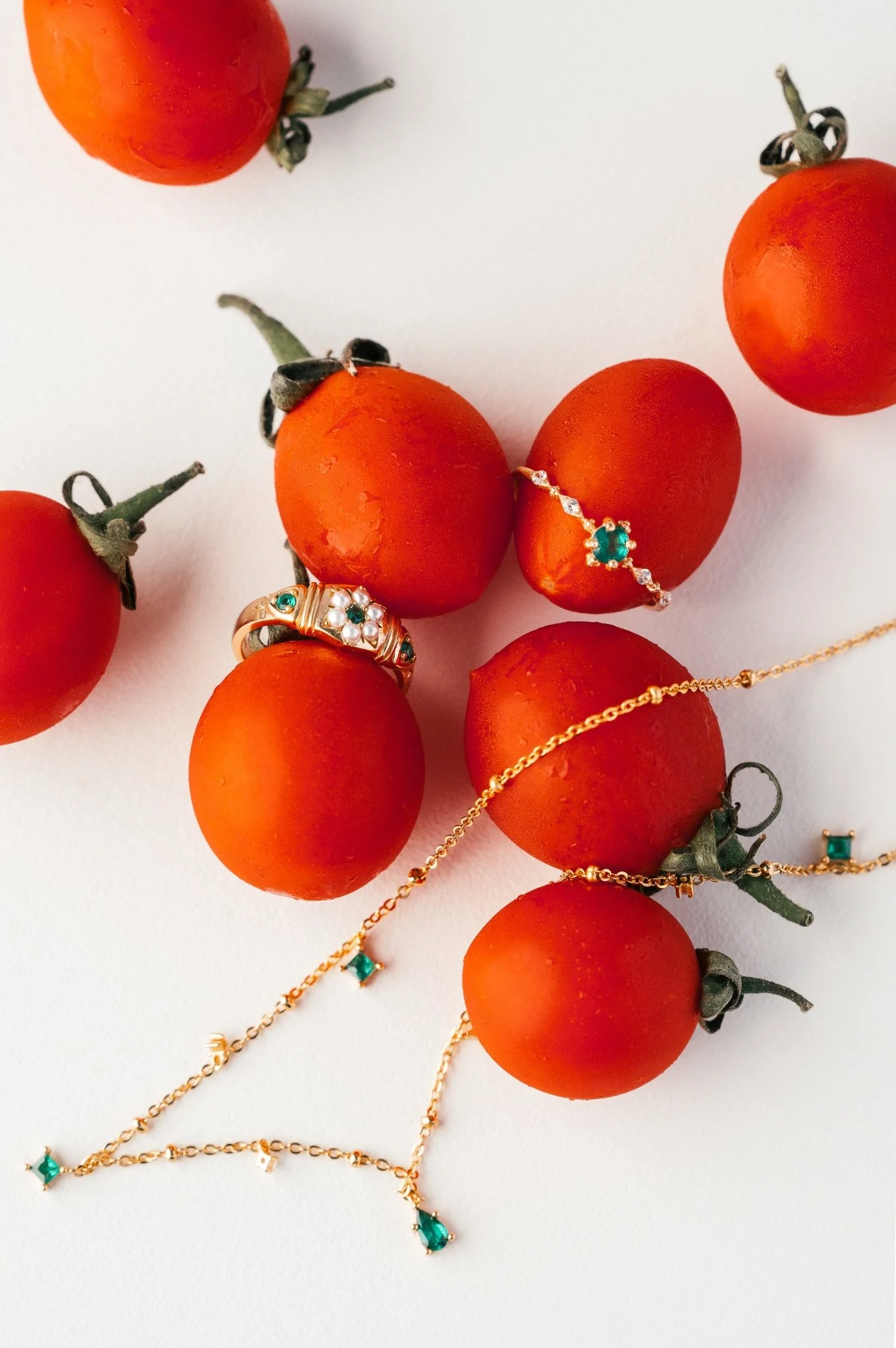 Charlotte Pearl Emerald Ring - Image 8