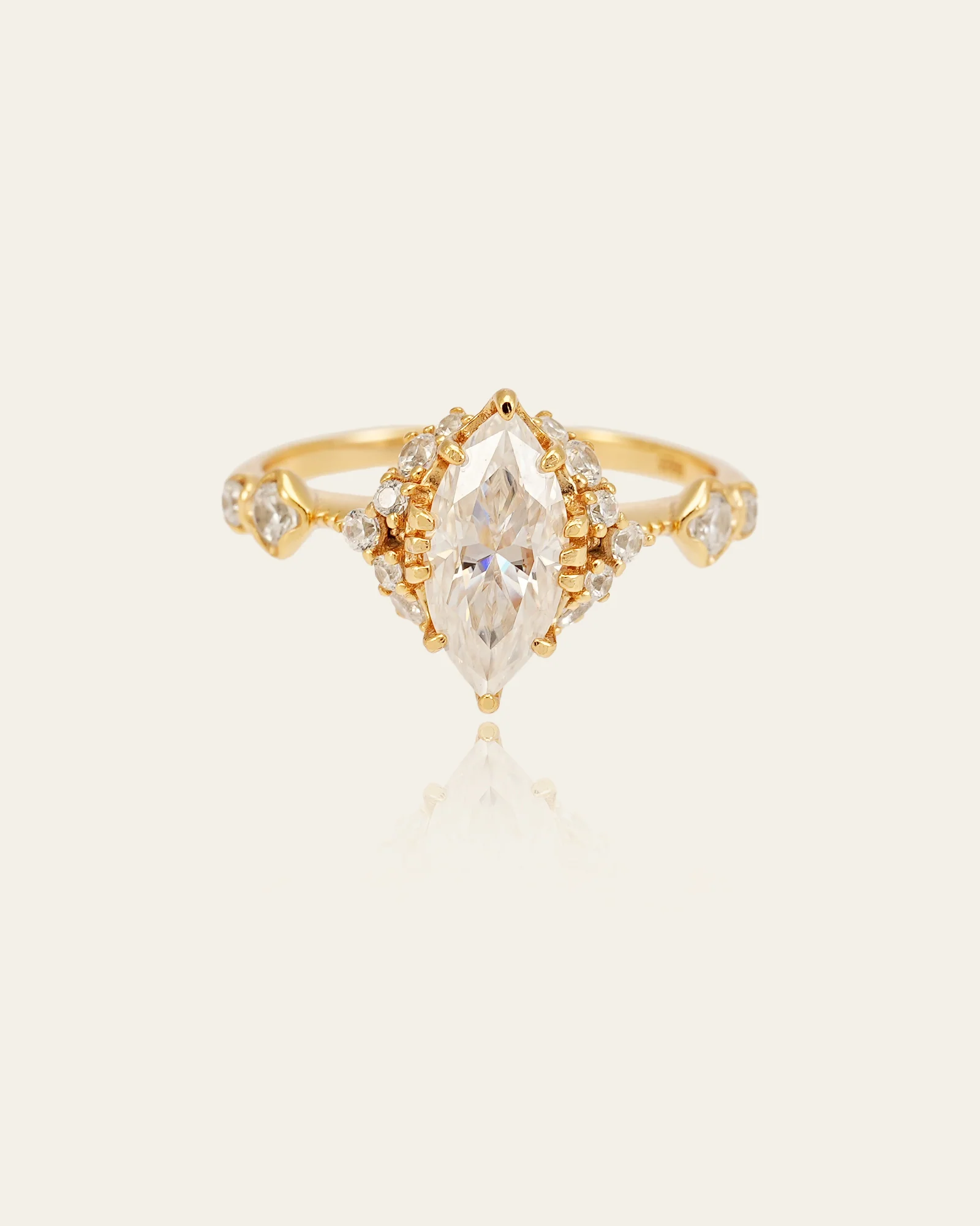 Cupid Moissanite Band - Image 14