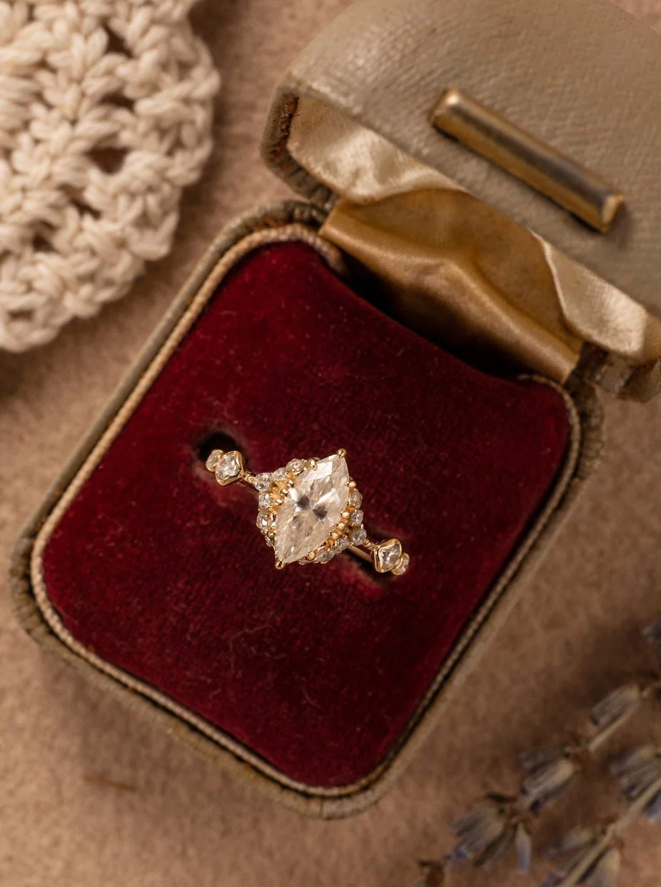 Cupid Moissanite Band - Image 6