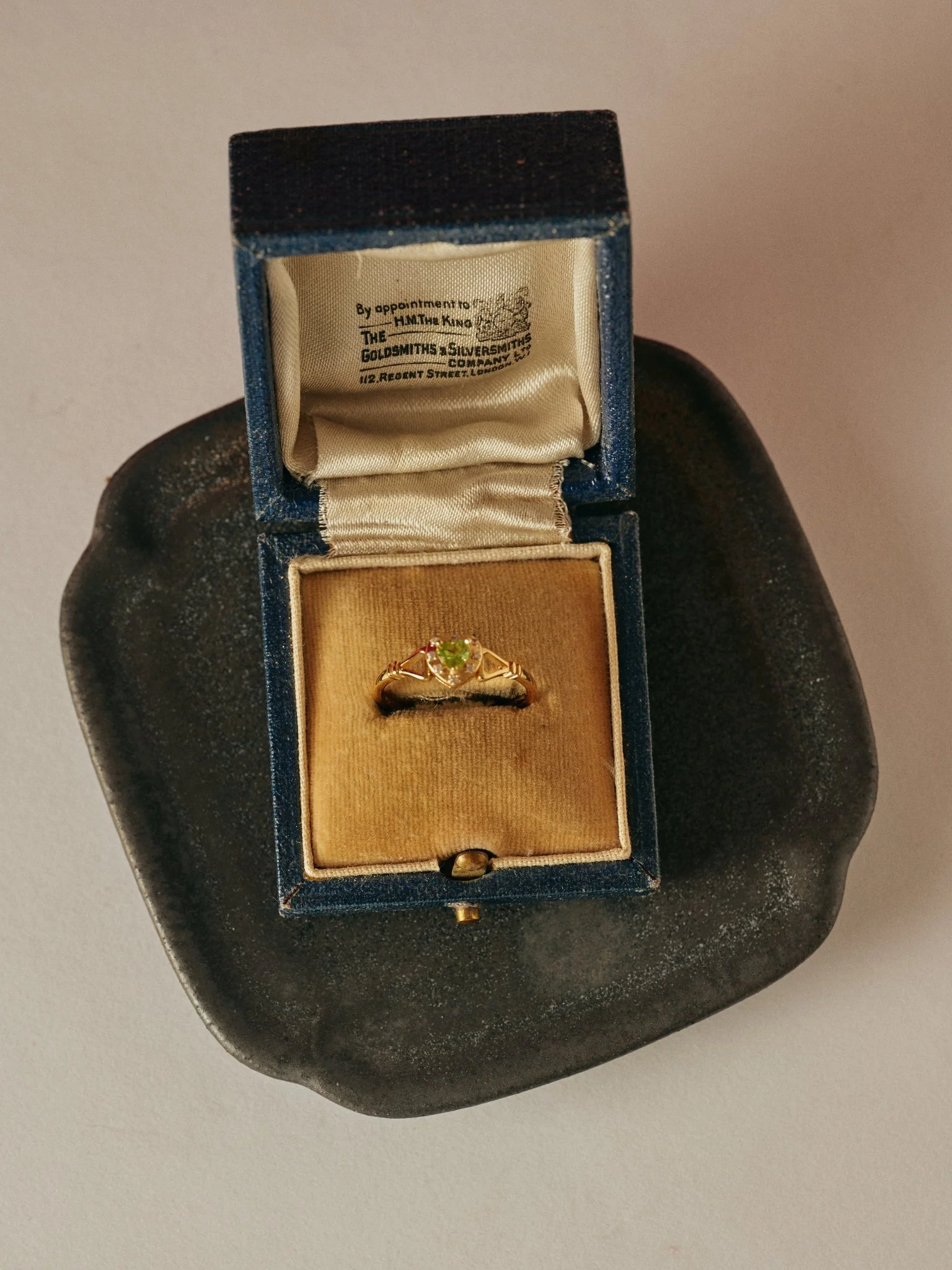 Elowen Peridot Ring - Image 7