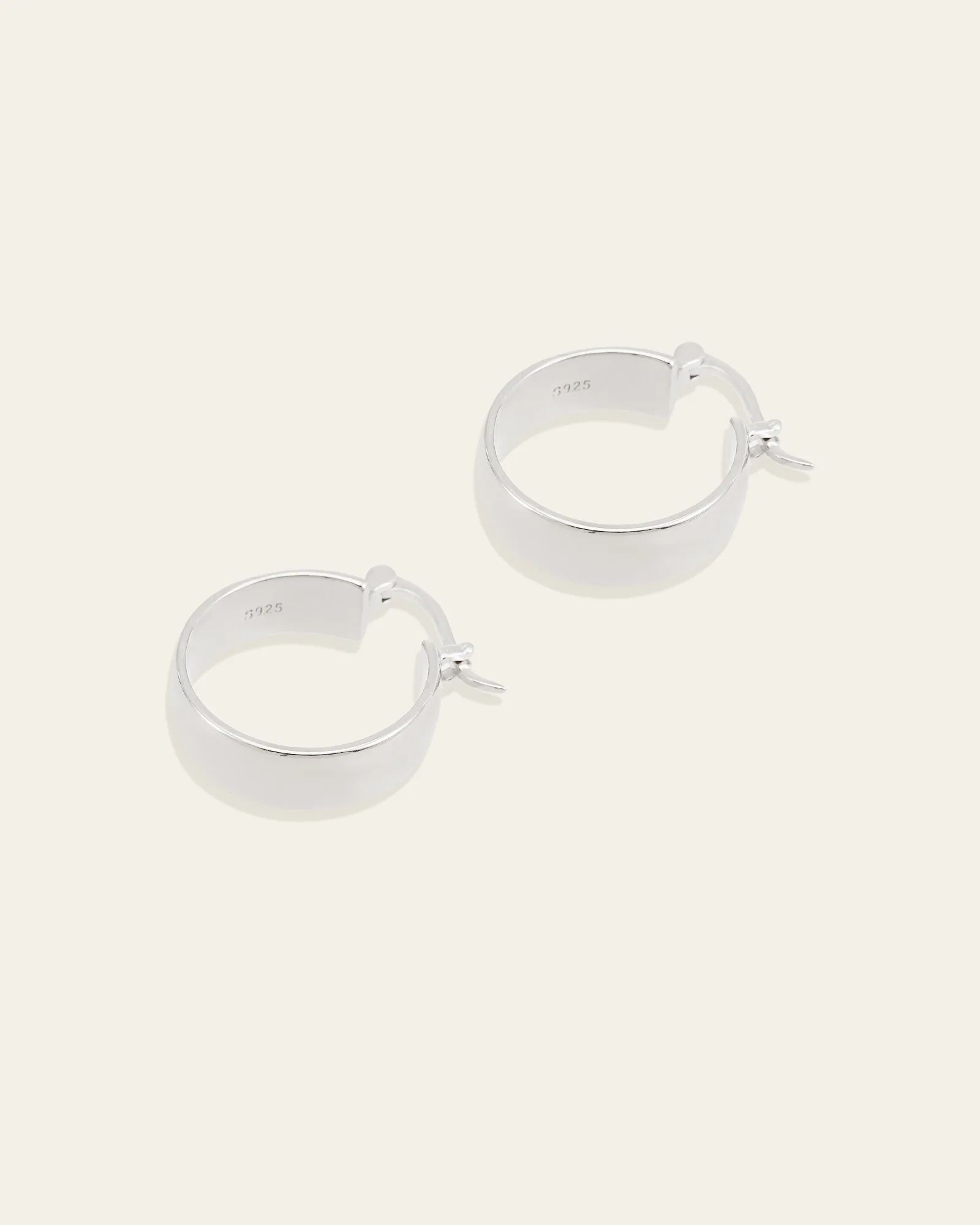 Eťa Hoops - Image 19