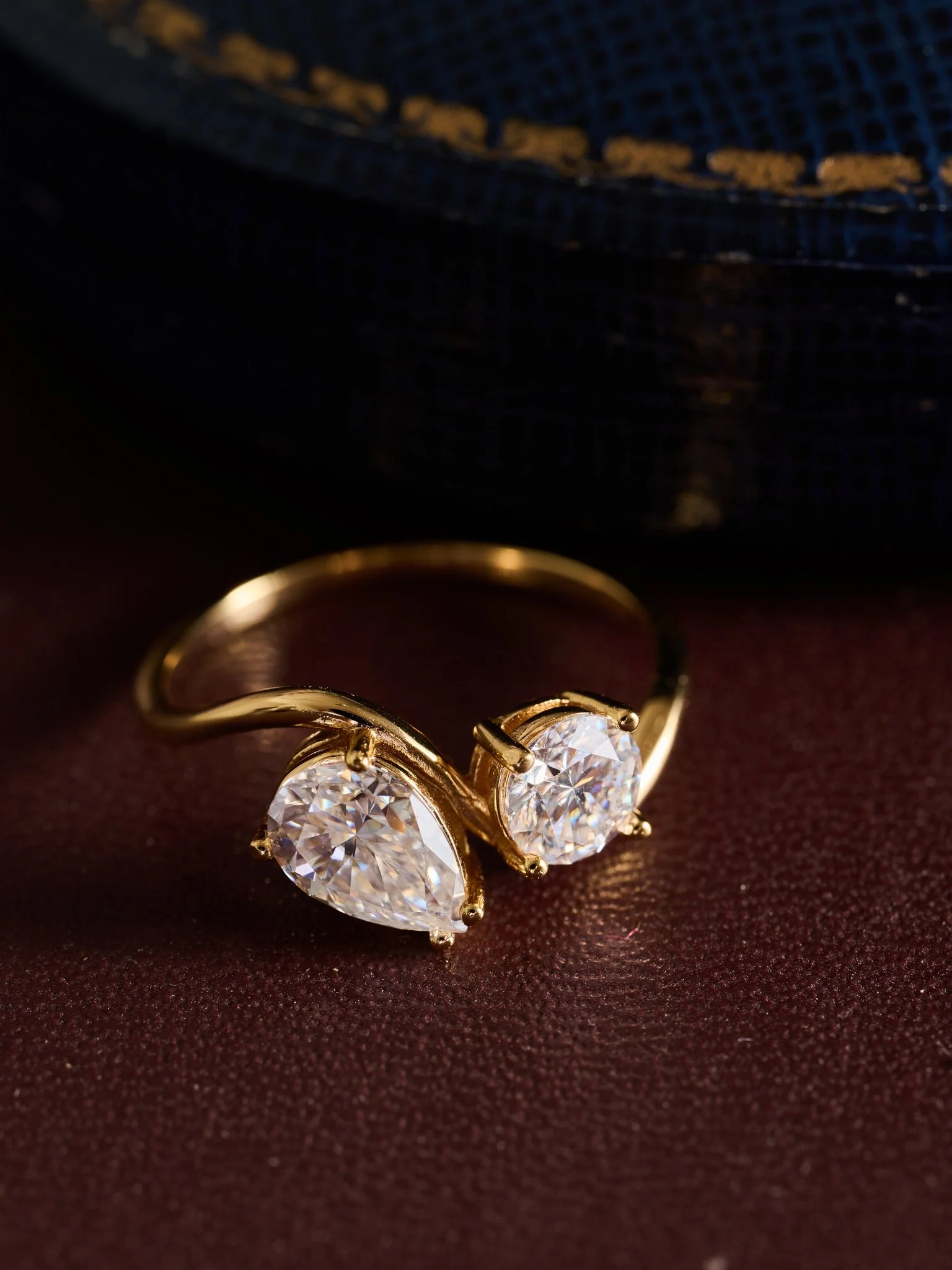 Evermine Moissanite Band - Image 8