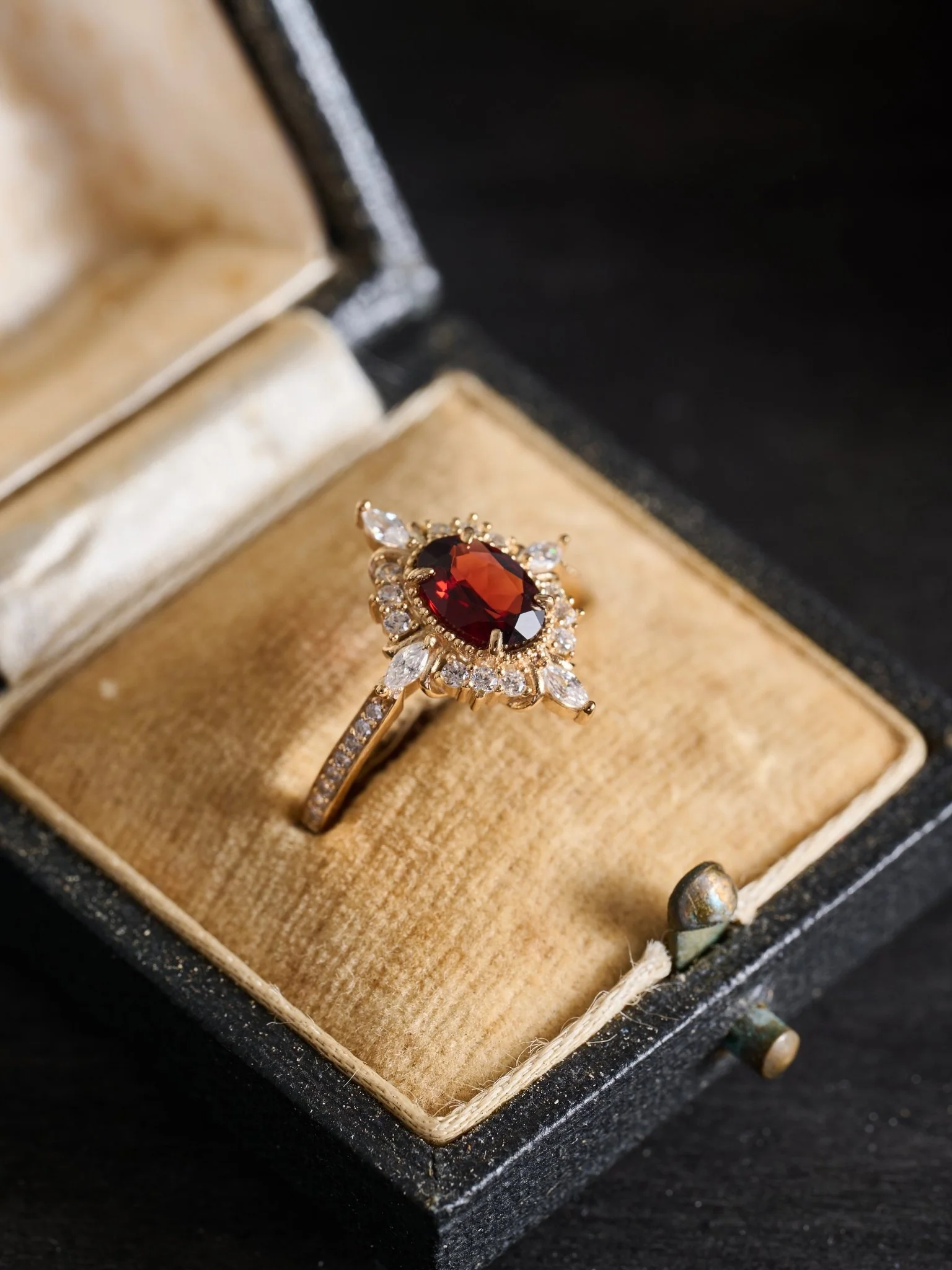 Claire Garnet Diamond Ring - Image 3