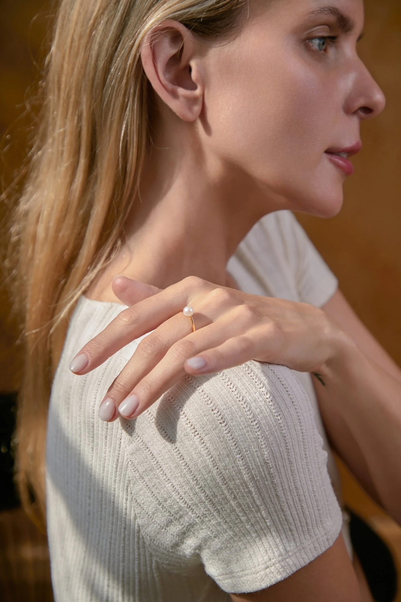 Lune Pearl Ring - Image 7