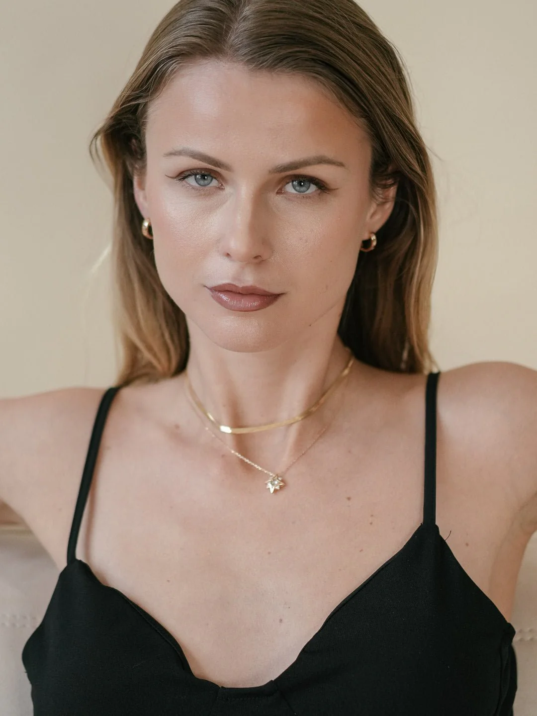 New York Aquamarine Pentagram Necklace - Image 3