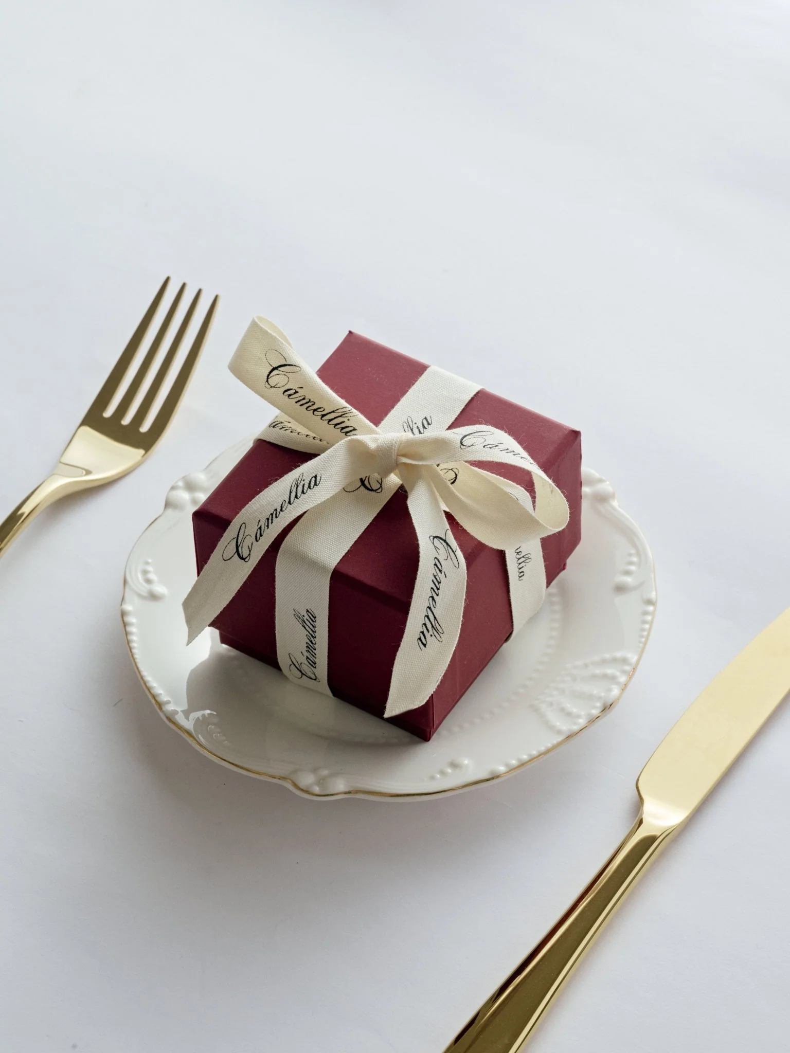 Seraphina Emerald Ring - Image 10