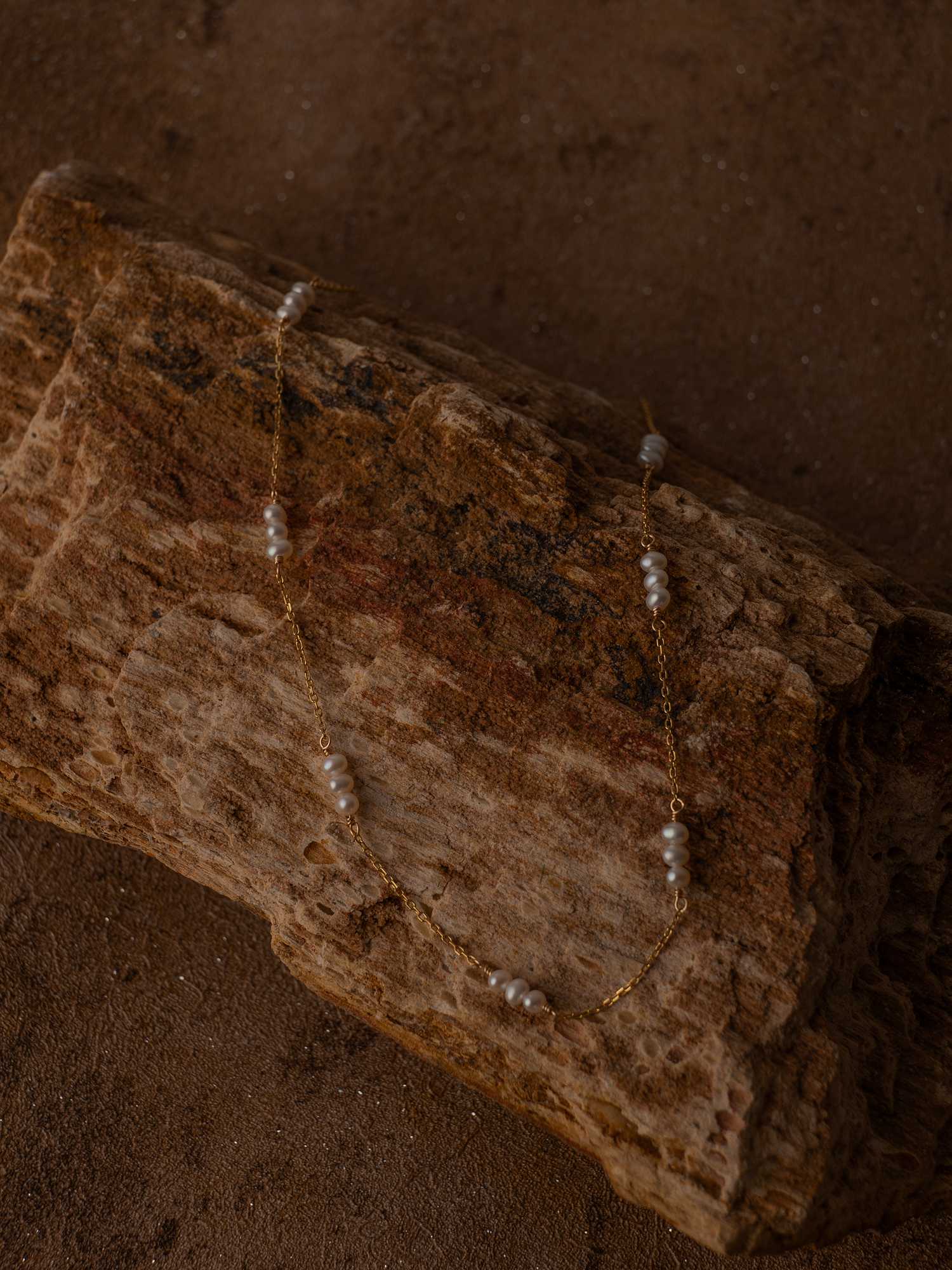 Polly Pearl Chain Necklace - Image 11