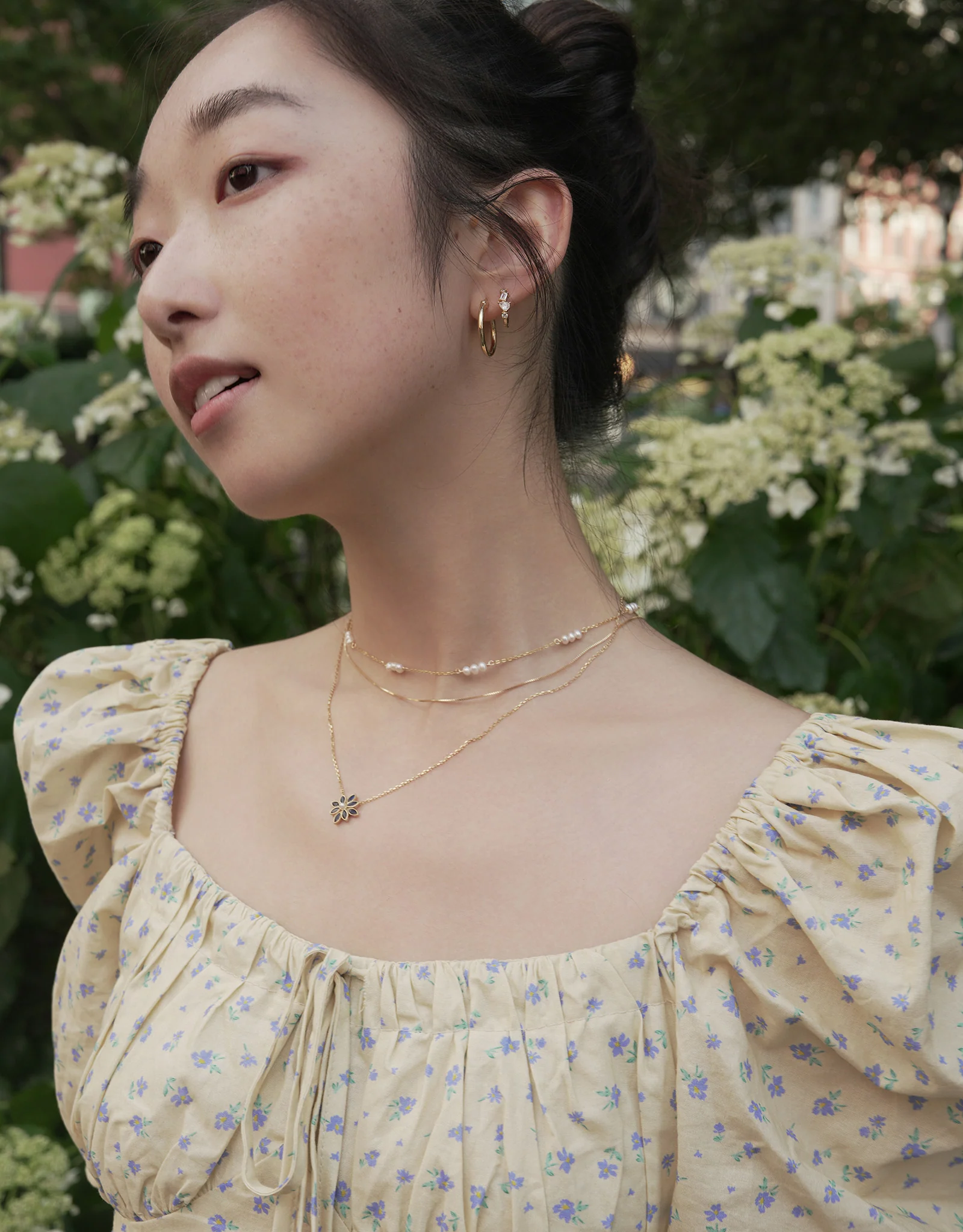 Polly Pearl Chain Necklace - Image 15