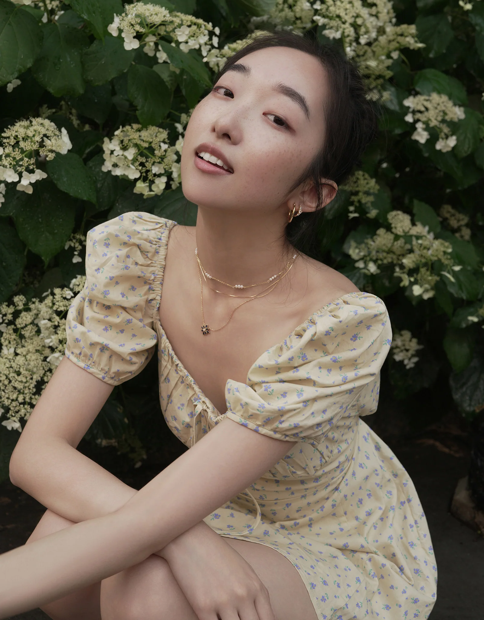 Polly Pearl Chain Necklace - Image 16