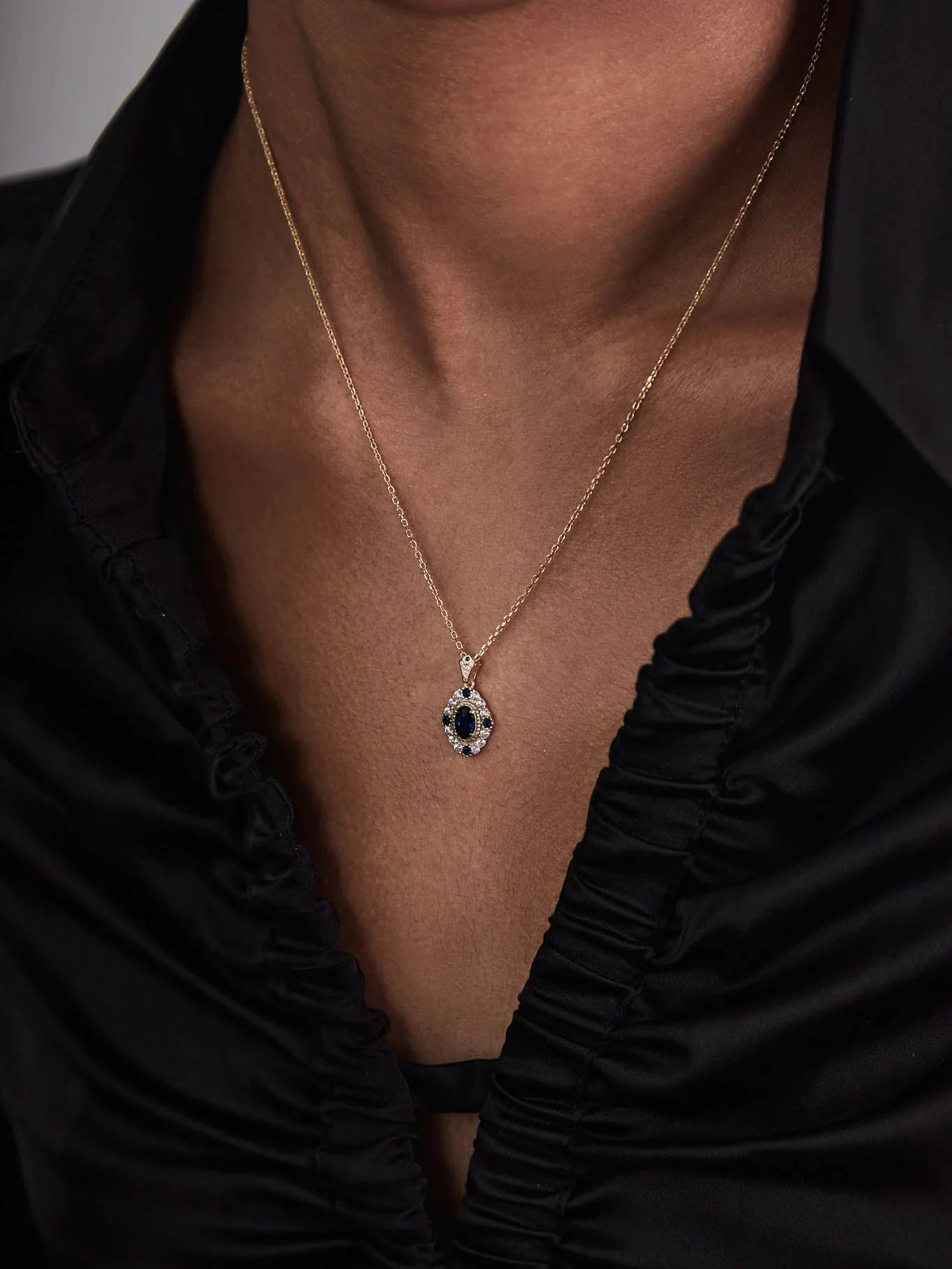 Eta Sapphire Necklace - Image 11