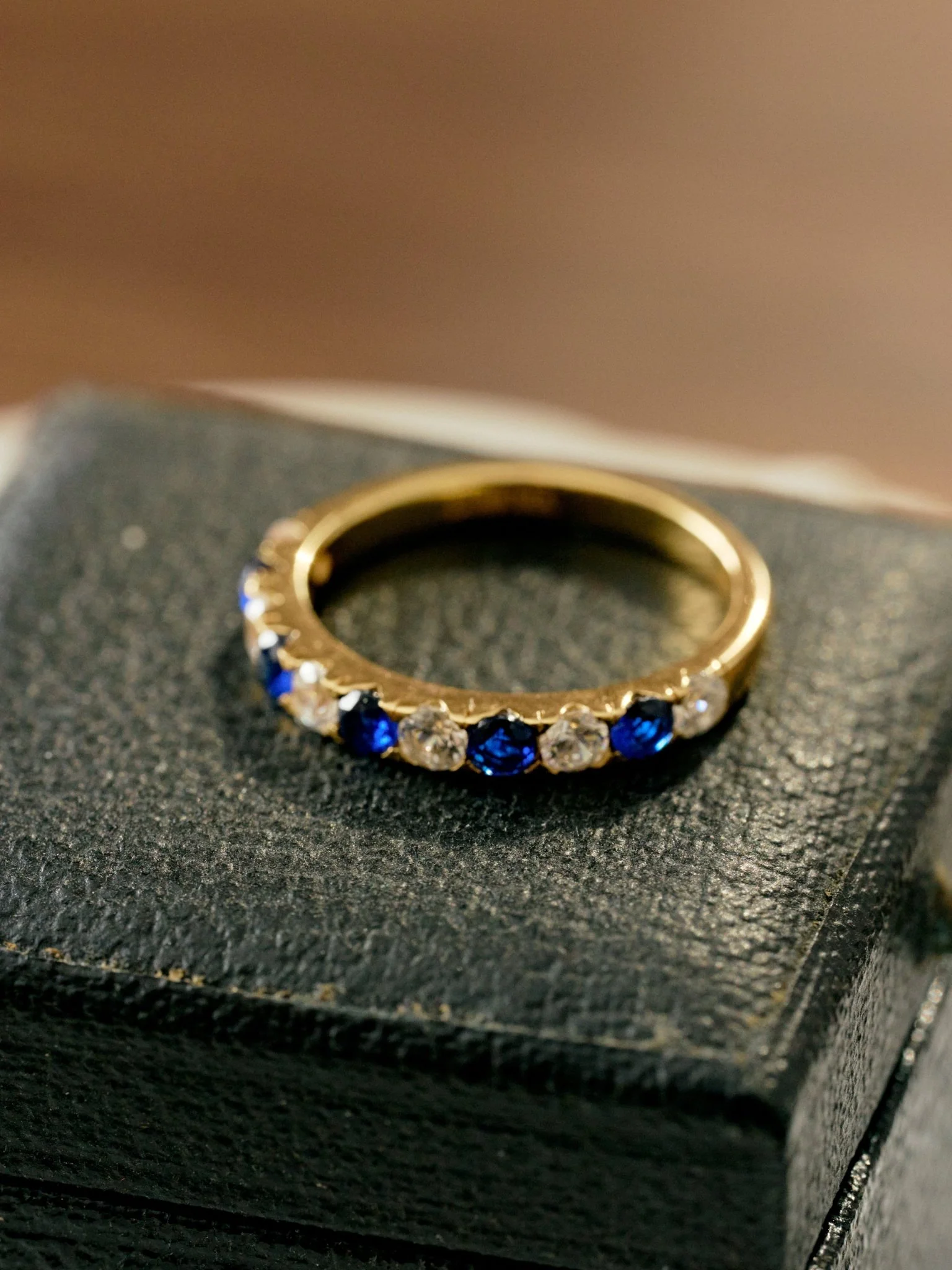 Sapphire Rhythm Ring - Image 3