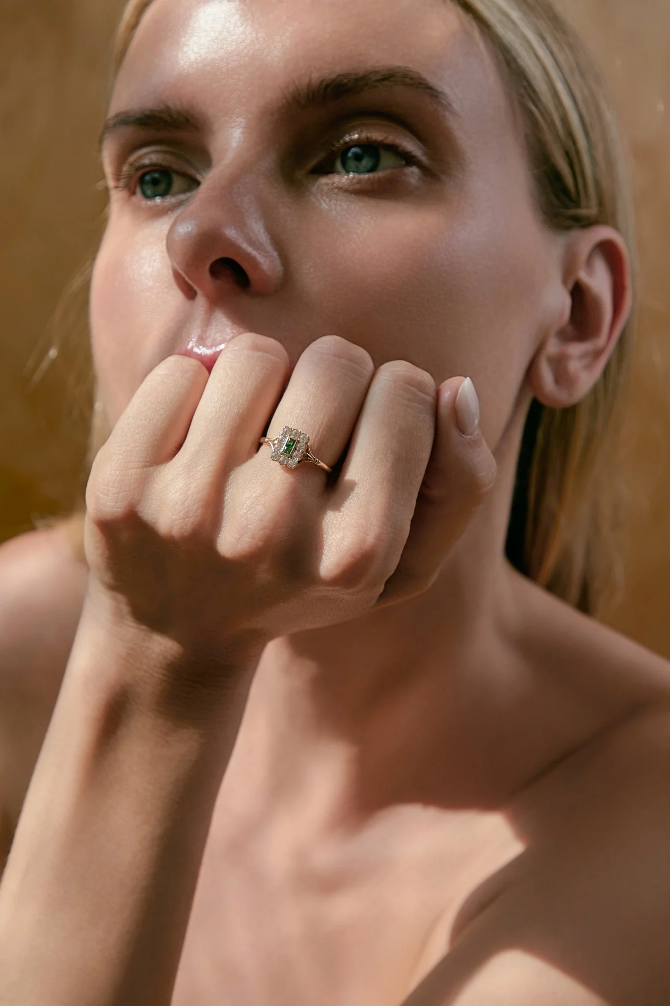 Seraphina Emerald Ring - Image 7