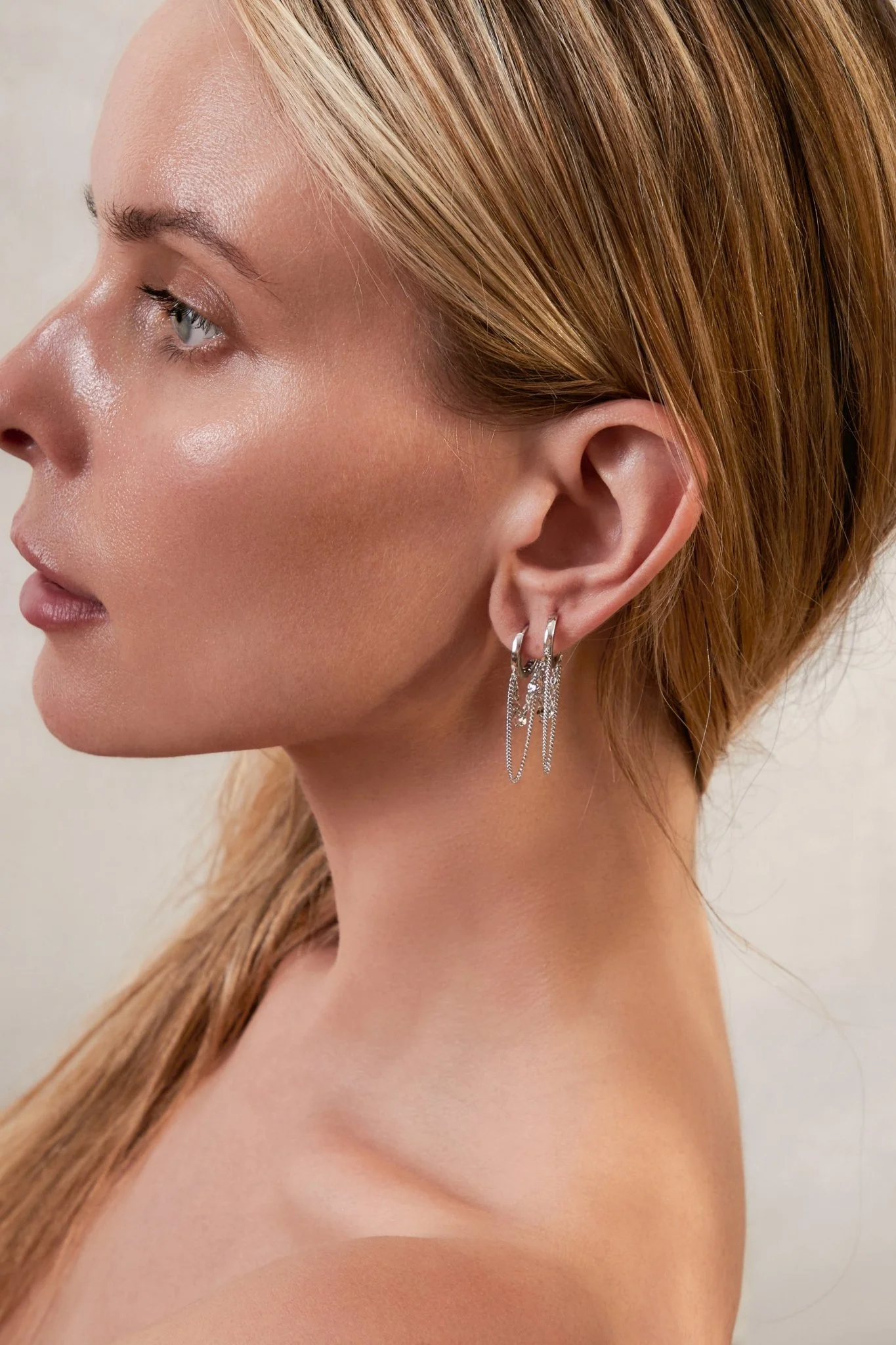 Sleeper Chain Hoop Earrings - Image 8