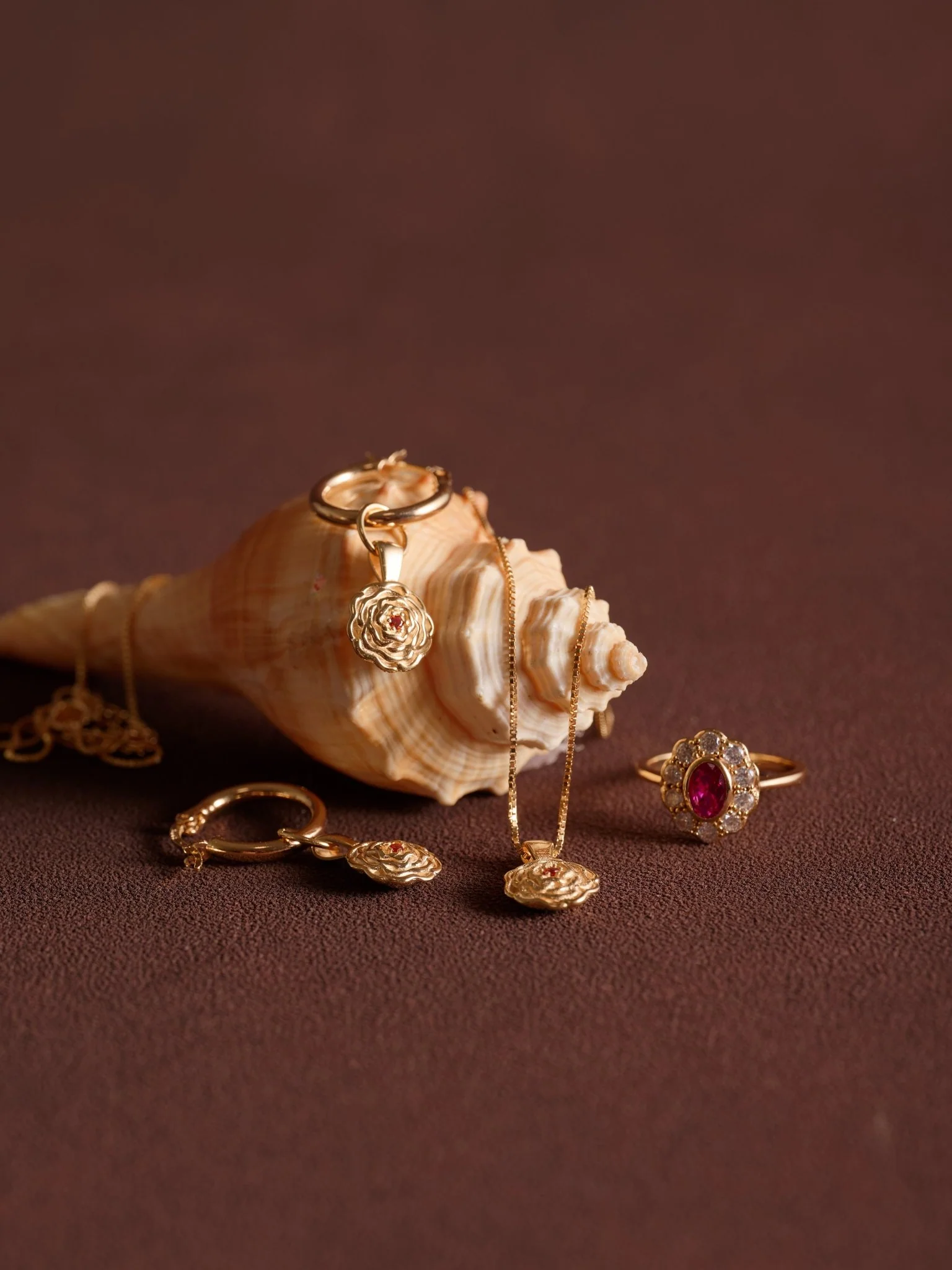 TiAmo Oval Ruby Ring - Image 12