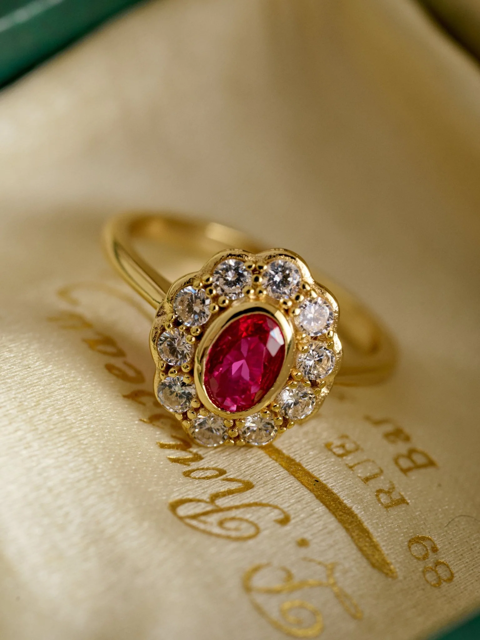 TiAmo Oval Ruby Ring - Image 5