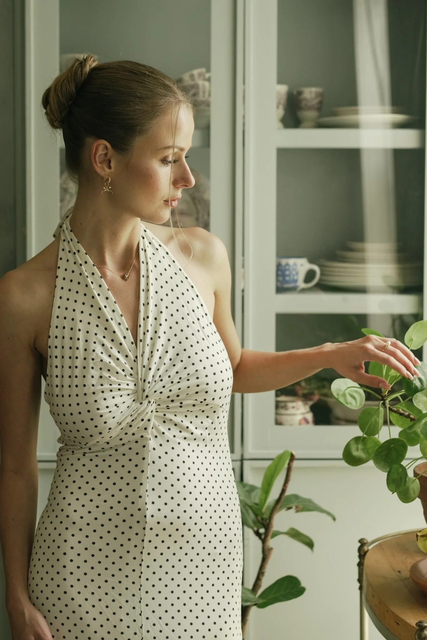 Cámellia Garnet Pearl Necklace - Image 14