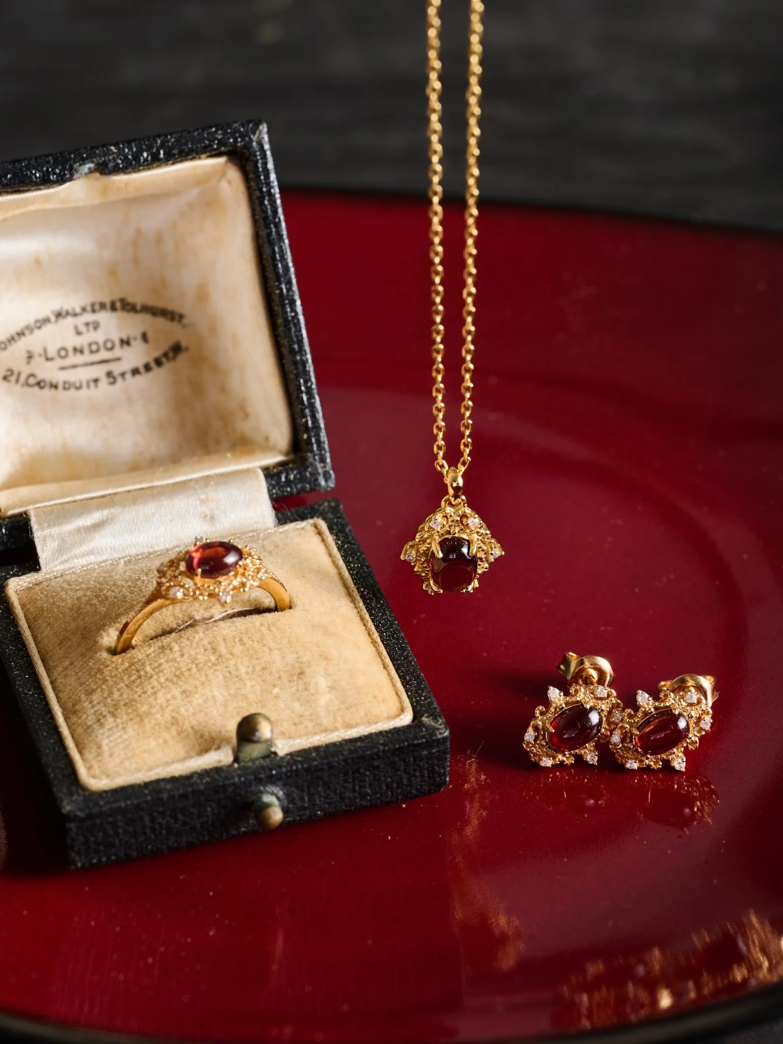 Vivien Garnet Earrings - Image 5