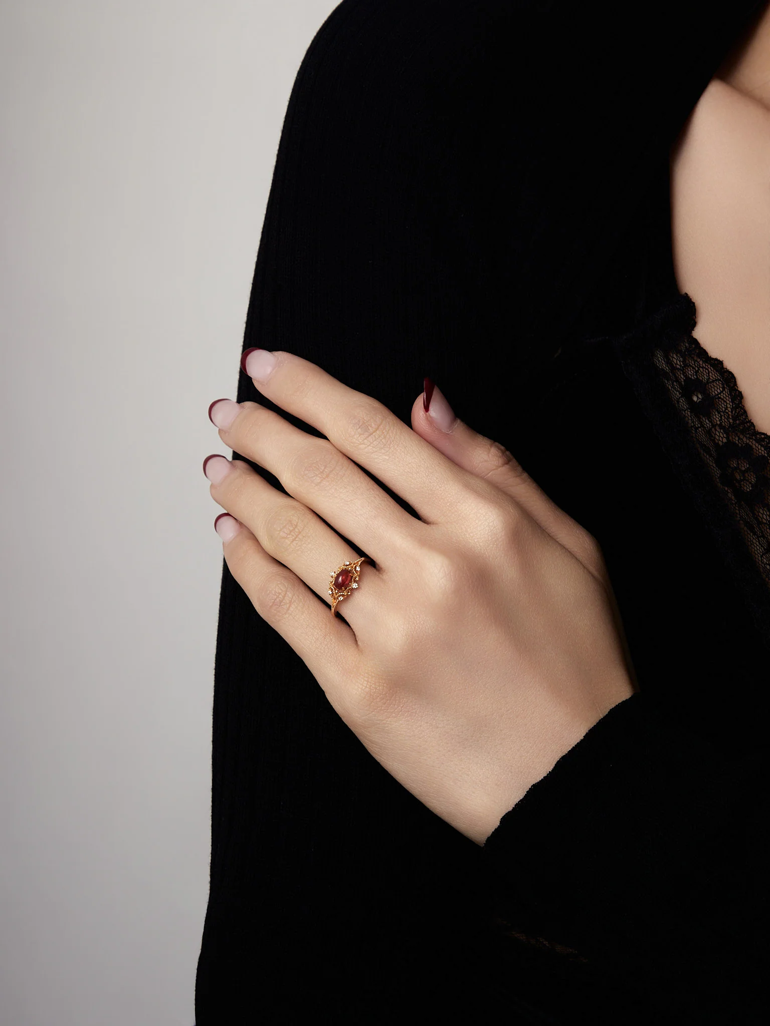 Vivien Garnet Ring - Image 7