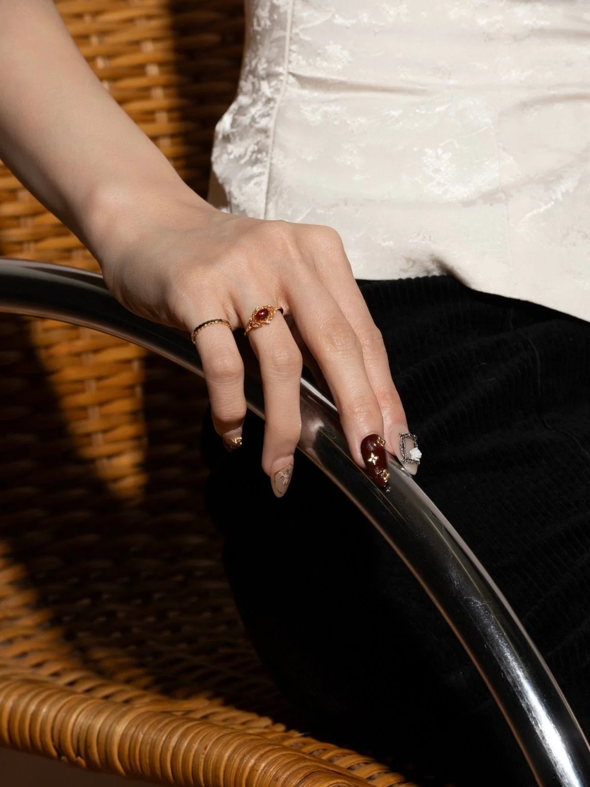 Vivien Garnet Ring - Image 9