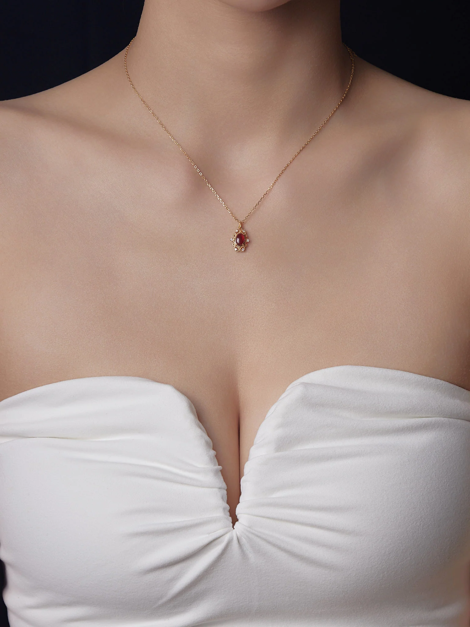 Vivien Garnet Jewelry Set - Image 7