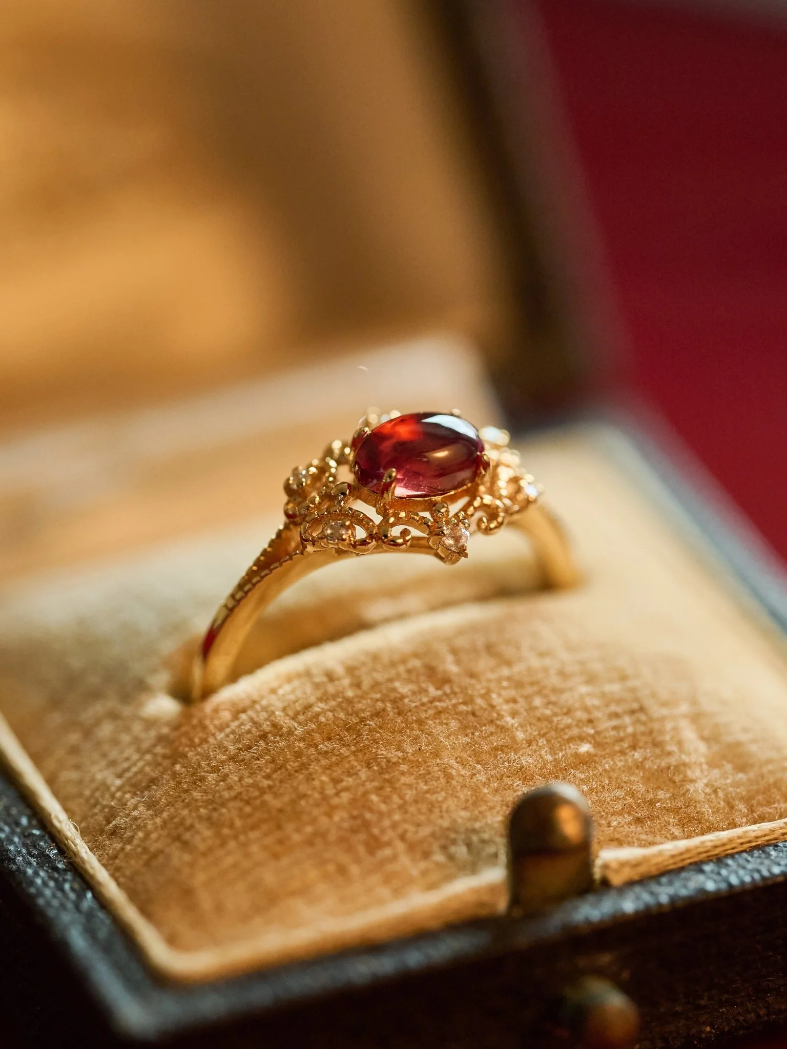 Vivien Garnet Ring - Image 8